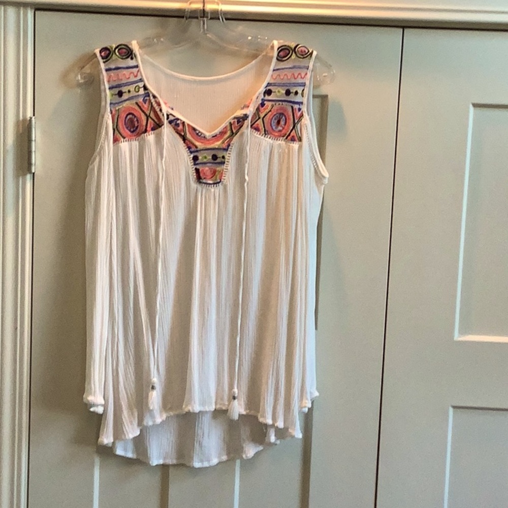 Gauze cold shoulder embroidered top Small